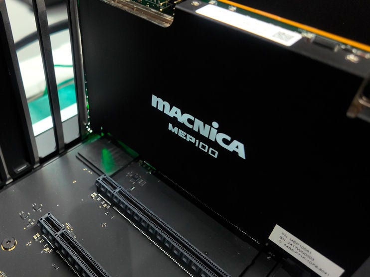Macnica MEP100 In Computer
