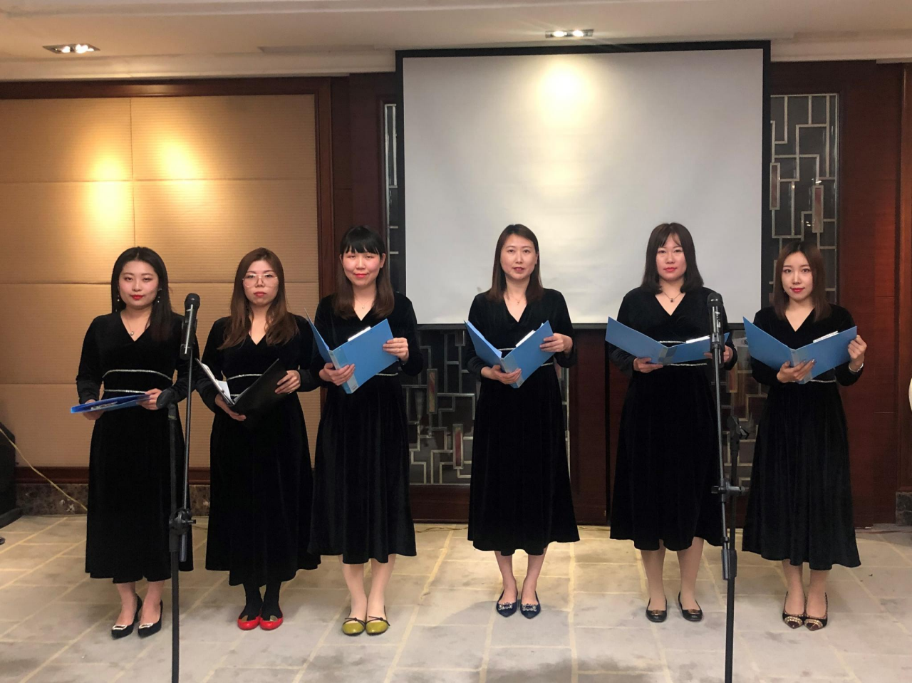 2019-01-04-annual-dinner-macnica-cytech-beijing-office-06.png