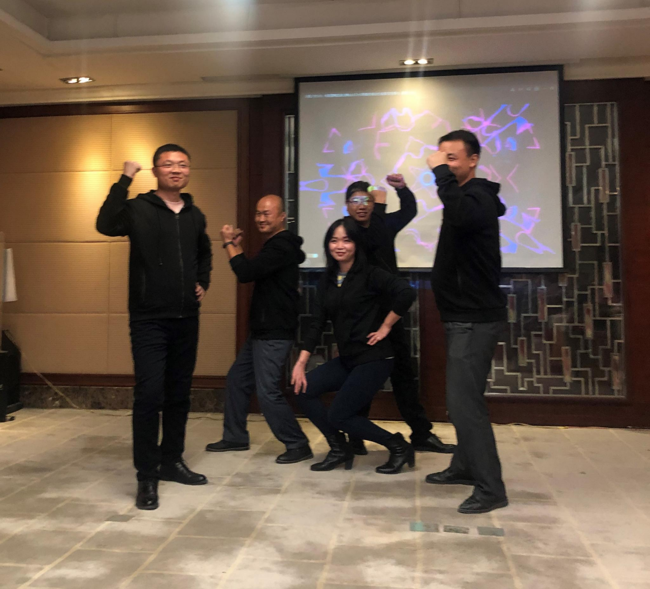 2019-01-04-annual-dinner-macnica-cytech-beijing-office-04.png